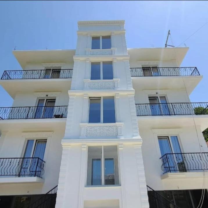 Hotel Fama Škalngur エクステリア 写真