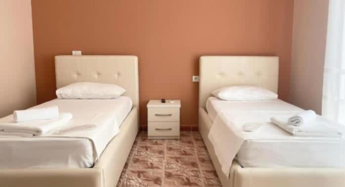 Hotel Fama Škalngur エクステリア 写真