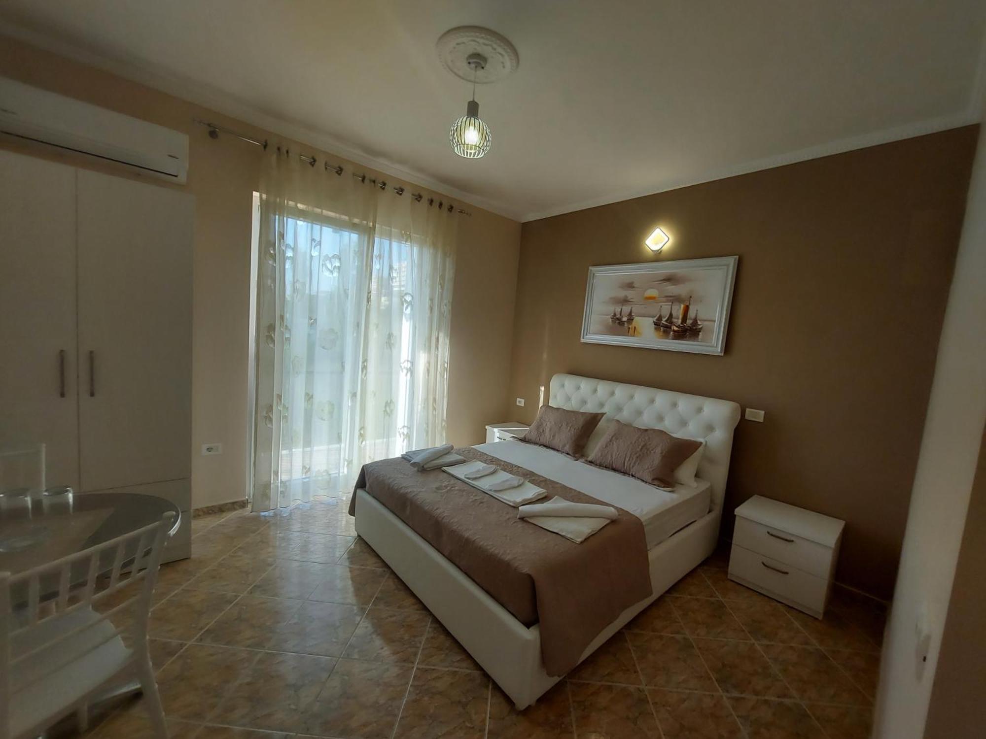 Hotel Fama Škalngur エクステリア 写真